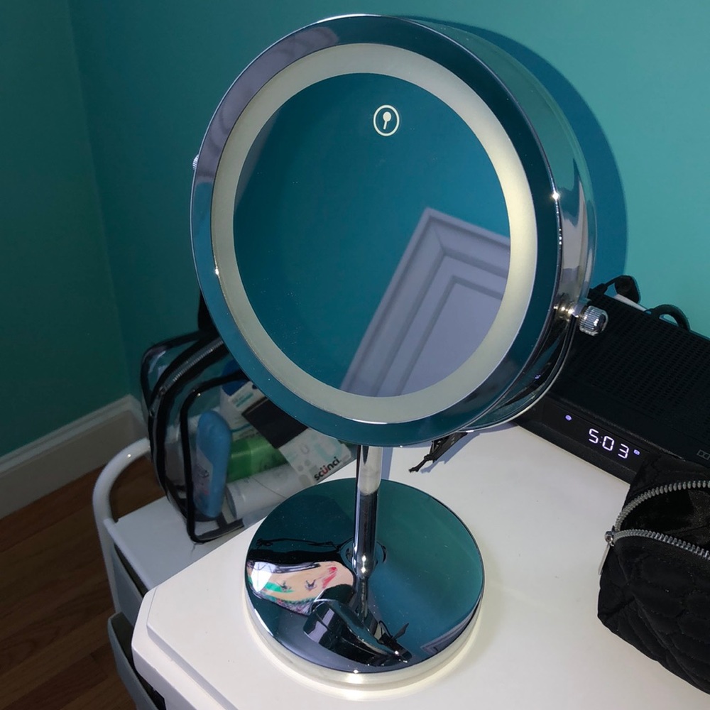 Mirror